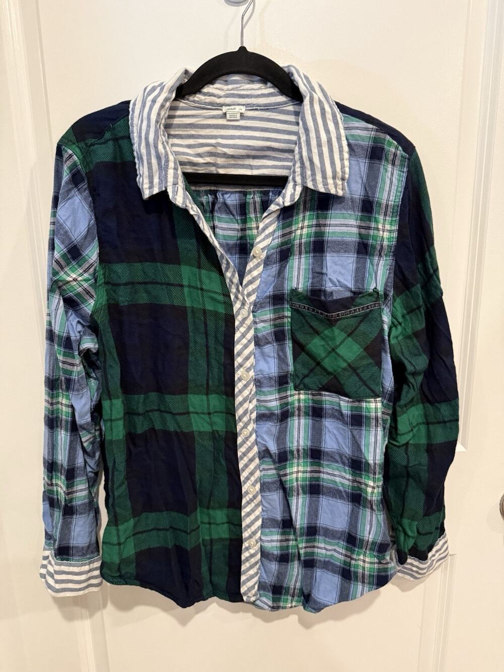 Aerie Women's Green Plaid Flannel Pajama Button Up Top Sz Large Cotton Blend